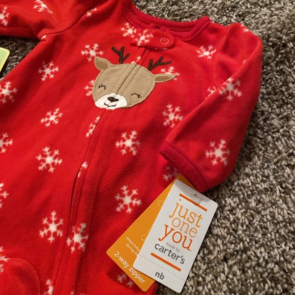2 Carter’s NWT NB Christmas Onesies - Picture 2 of 3